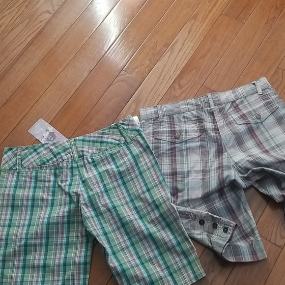 Shorts - Picture 4 of 4